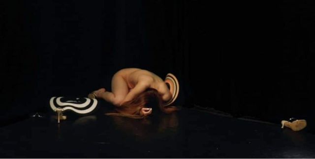 Fleeting retractions — image 1